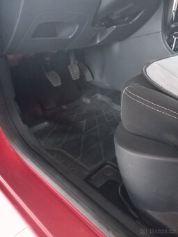 Prodám Renault Clio 1.2 16V. 54KW - 6