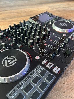 Numark NV - 6