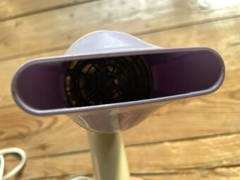 Fialovo-bílý cestovní fén Rowenta - 6