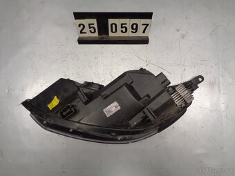 pravé přední LED světlo Hyundai i30 - 6