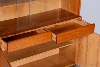 Vitrína/ knihovna č. 3401 - 6