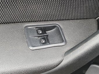 Škoda Yeti 2.0 TDi ,  81 kW nafta, 2012 - 6