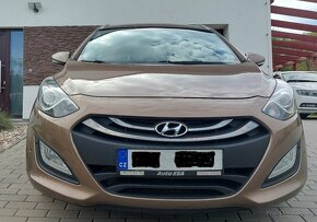 Hyundai i30 kombi, benzín + LPG, automat, elektrony - 6