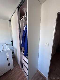 Prodám veškerý nábytek z důvodu stěhování. - 6