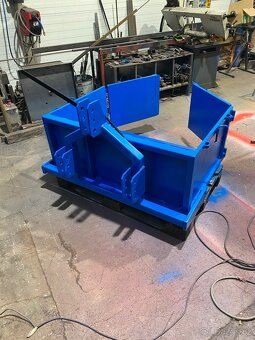 Box za traktor - 6