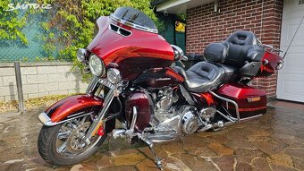 Harley-Davidson Electra Glide Ultra Classic, CVO - 6