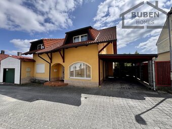 Rodinný dům 6+1 (užitná plocha 230 m2) se zahradou (408 m2) - 6