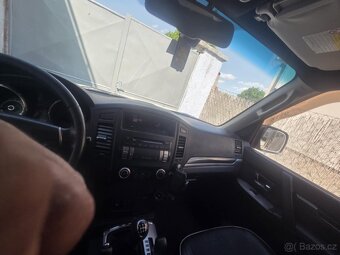 Mitsubishi Pajero 3.2 147kw 2012 239tis km - 6