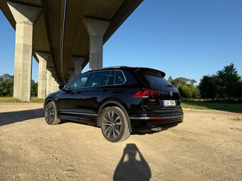 VW Tiguan R-Line DSG VIRTUAL + DVD - FULL VÝBAVA - 6
