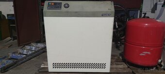PRODÁM ZEMNÍ PLYNOVÝ KOTEL VIADRUS G 27 ECO GL 7Z-1- - 6
