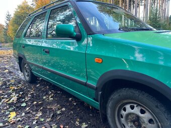 Skoda Felicia 1.3 50kw kombi , servo , tažné - 6