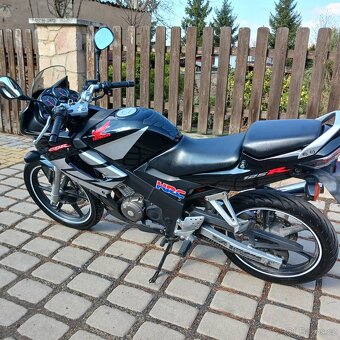 Honda CBR 125 - 6