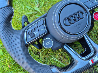 AUDI R8 VOLANT SPORTOVY START/STOP - DRIVE SELECT - 6