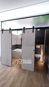 Pronájem rekonstruovaného bytu 3+1 s lodžií v Přerově, ulice - 6