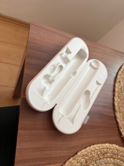 Philips sonicare dokovací stanice + pouzdro - 6