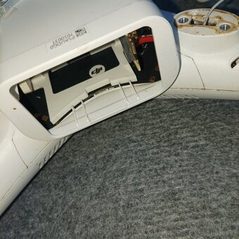 DJI Phantom 3 Standard + ovladač na nd - 6