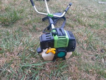 Benzínová strunová sekačka - 6