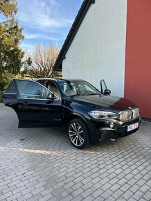 BMW X5 40d XDRIVE / 230kW / M-PAKET / LED / 20" ALU / TAŽNÉ - 6