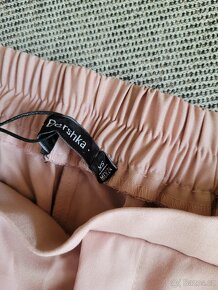Nové dámské růžové kalhoty zn. Bershka, vel. XS - 6
