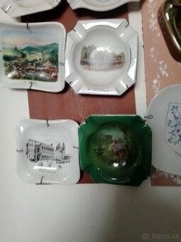 Starož. pohlednice s perletí + staré porcelánové popelníky. - 6