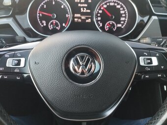 VW Touran 1.6 TDi DSG - 6