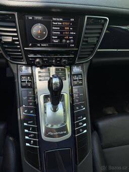 Porsche Panamera 4 - 6
