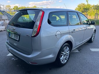 Ford Focus, 1.6TDCi GHIA digi klima NOVÁ STK - 6