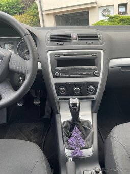 ŠKODA OCTAVIA II FL COMBI 1.4 TSI TOP STAV - 6