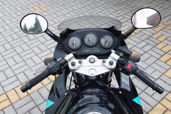 SUZUKI GSX 600 F - 6