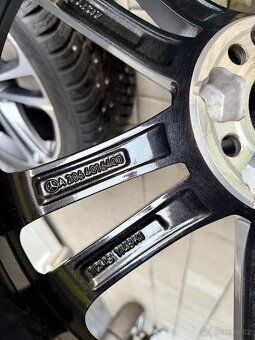 Alu Mercedes-benz 18”- zimní sada - 6