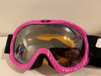 Dívčí helma vel. 48-52 a brýle - 6