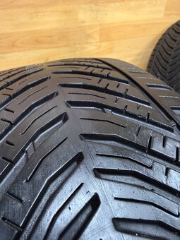 Celoroční pneu 225/40/18 - 6