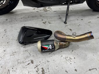 Kawasaki Ninja ZX6R 2012 - 6