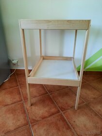 Přebalovací stůl s příslušenstvím - 6