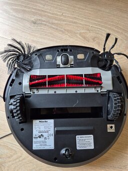 Robotický vysavač Miele Scout RX3 Home Vision - 6