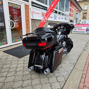 Harley-Davidson FLHTCU Electra Glide Ultra Classic - 6