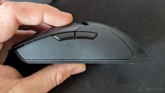 Razer Viper Ultimate + Mouse Dock - 6