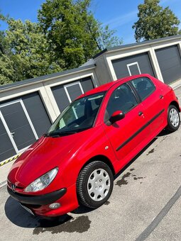 Peugeot 206 1,4i - 6
