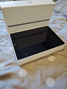iPad 10.2 64GB (2021) Space Gray 9. Generace - 6
