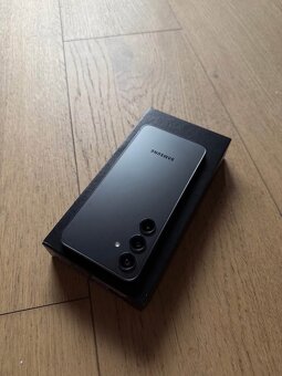 Samsung Galaxy S24 8GB/256GB - 6