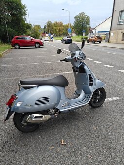 Vespa GTS 300 SuperTech - 6