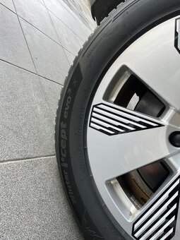 19” original Audi e-tron GE Q8 e-tron+winter tires - 6