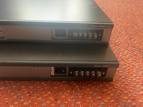 Router Cisco 2811, 512mb RAM, DC PSU,16x eth - 6