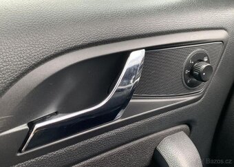 Škoda Yeti 2.0TDi 81kw NAVI TEMPOMAT ALU manuál 81 kw - 6