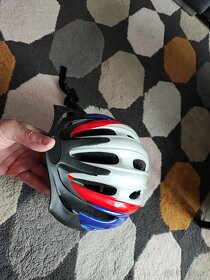 Prodám dámskou cyklistickou přilbu - 6