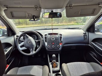 Kia Cee,d 2011,1,4i,77kw, motor 15000km - 6