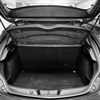 Alfa romeo Giulietta 1,6 JTDM,2010,klima,sada pneu - 6