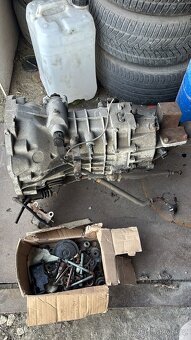 Hyundai H1 2.5 CRDI - 6