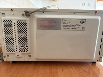 Mikrovlnná trouba ETA 0195 (objem 20 l, výkon 800 W) - 6