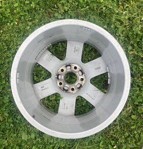 ALU Audi - 6